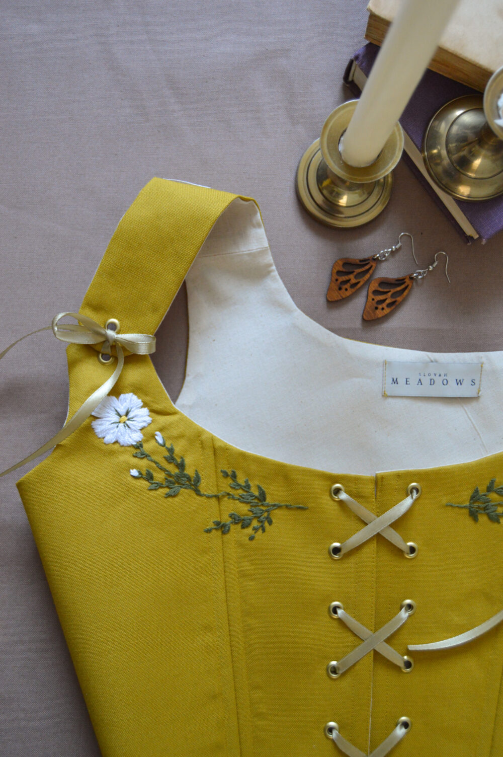 Embroidered Renaissance Corset Bodice - Image 6